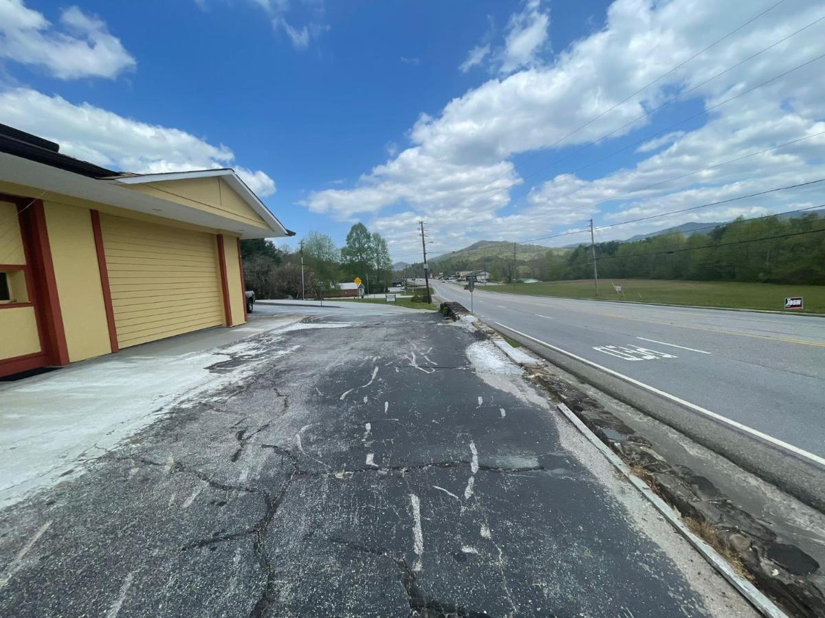 Budgetel Inn & Suites Dillard Esterno foto