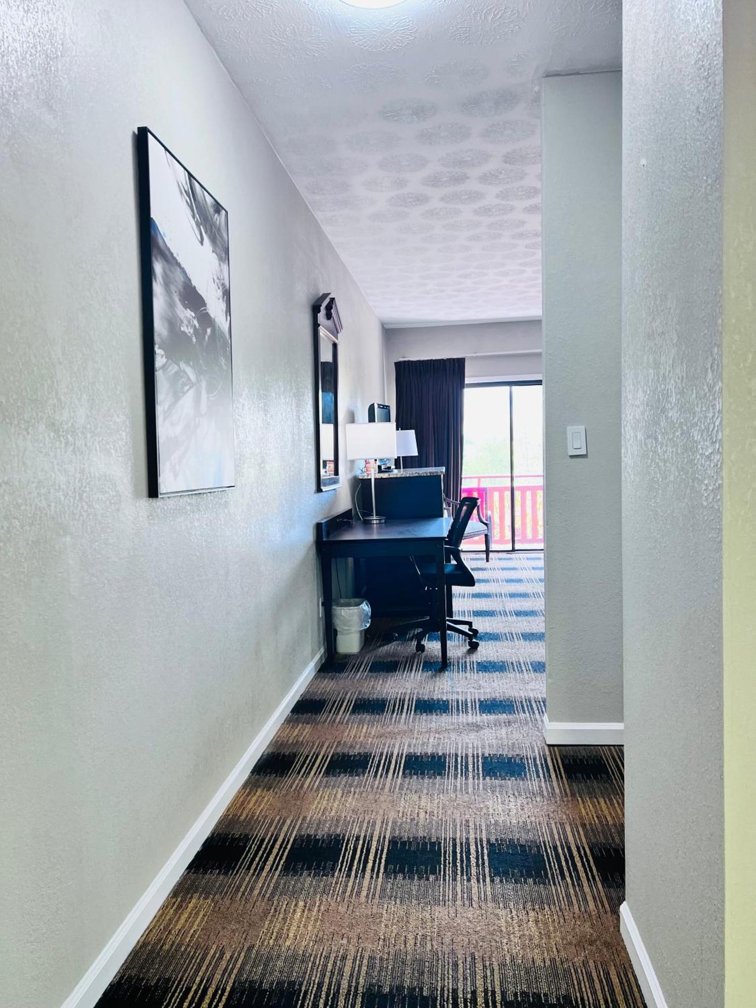 Budgetel Inn & Suites Dillard Esterno foto