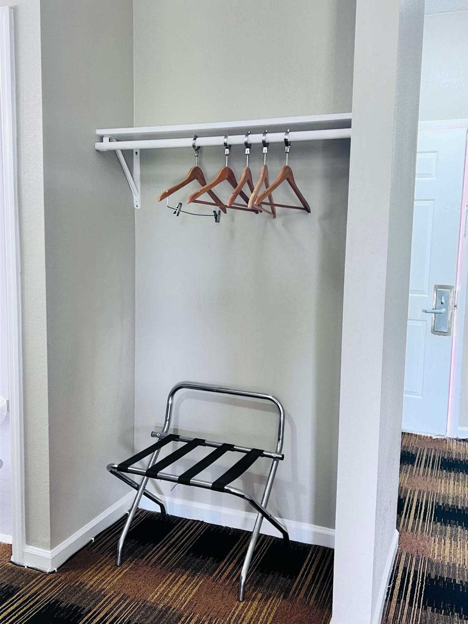 Budgetel Inn & Suites Dillard Esterno foto